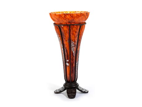 Art déco-Vase mit Eisenmontierung